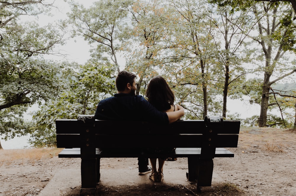 500+ Couple Bench Pictures | Download Free Images on Unsplash