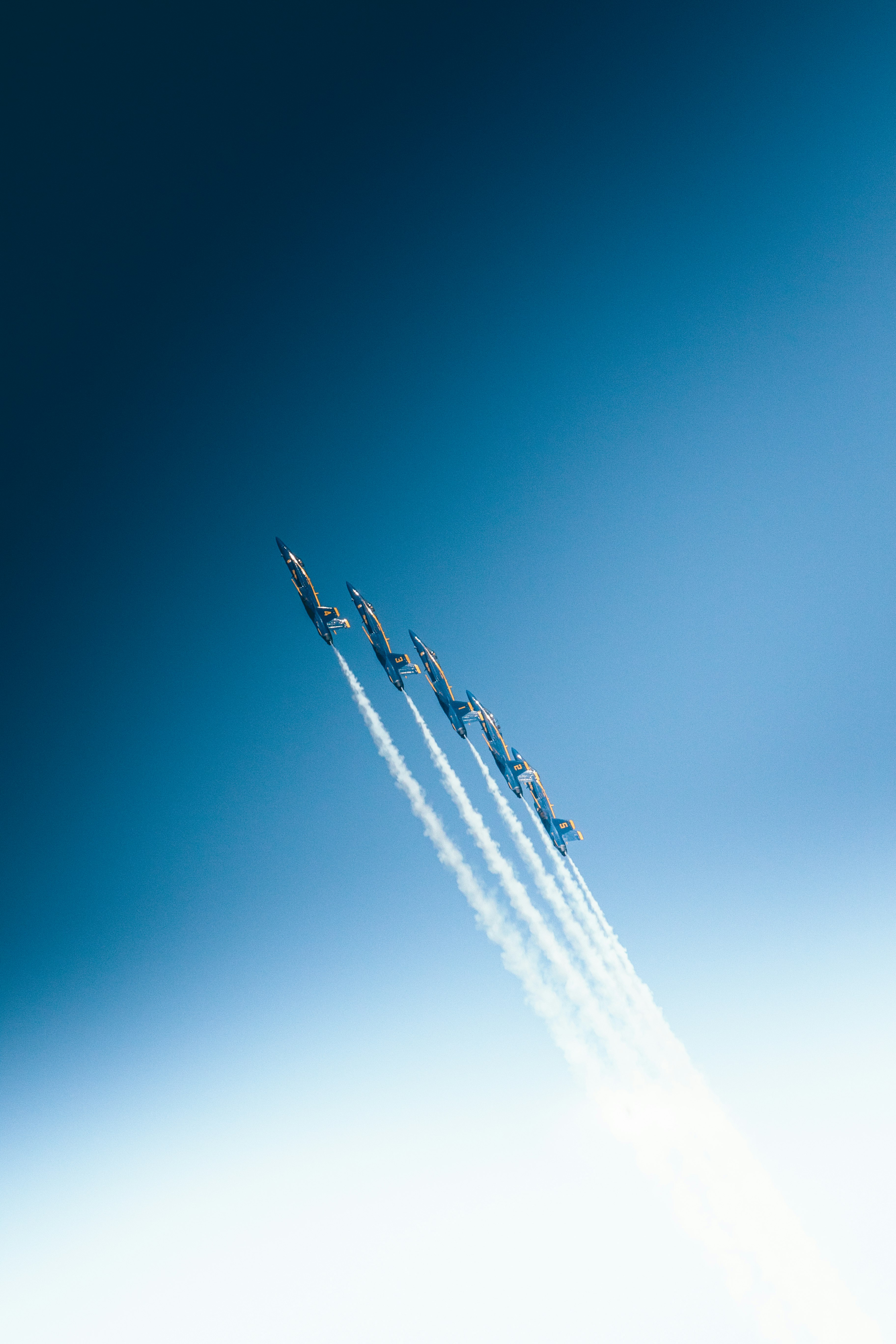 five jet flying in sky
