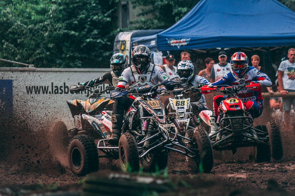 Four Wheeler Pictures Hd Download Free Images On Unsplash