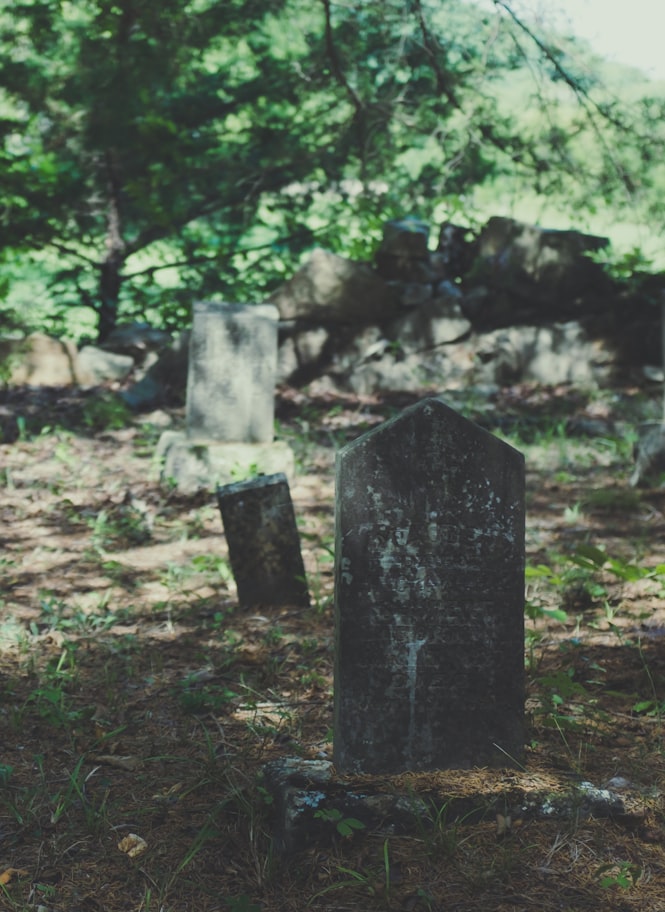 A click in a cemetery 