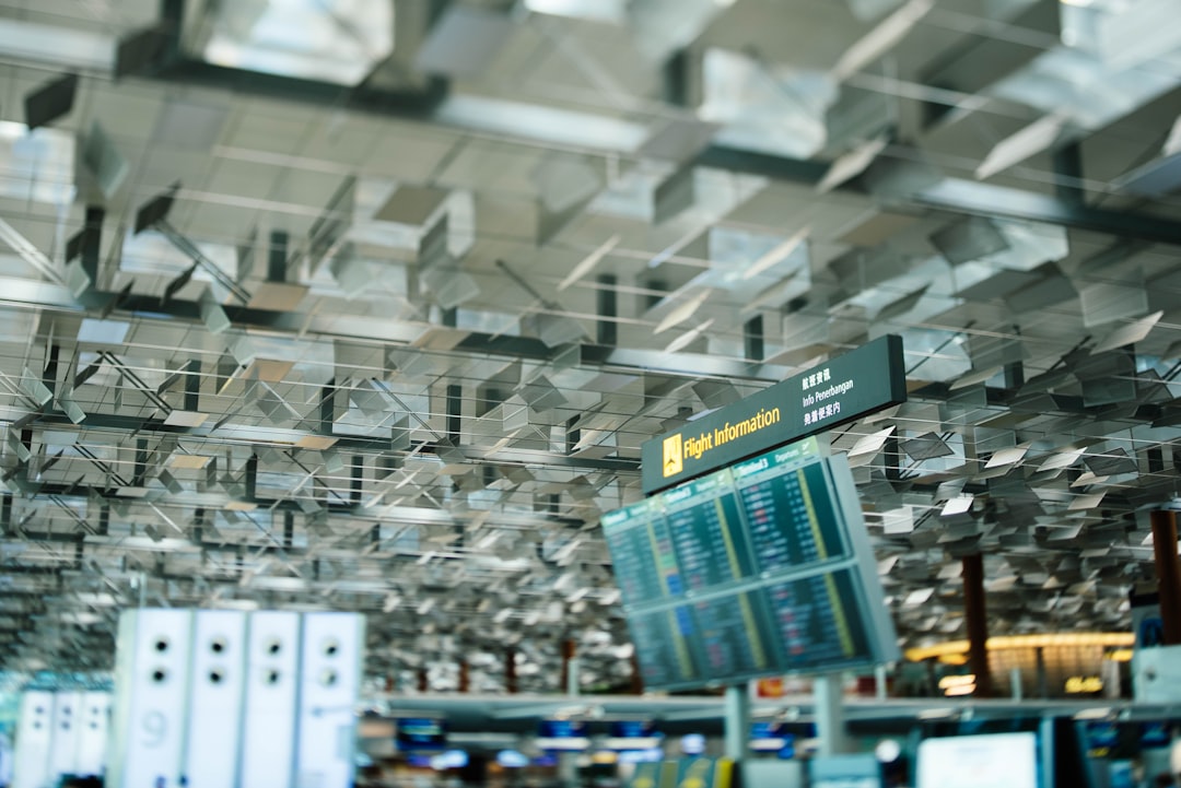 Chaos At The Airport AWS Outage Stops Airline Checkins Globally - R… — Chaos At The Airport AWS Outage