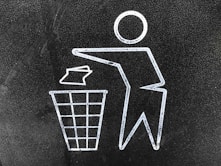 litter signage