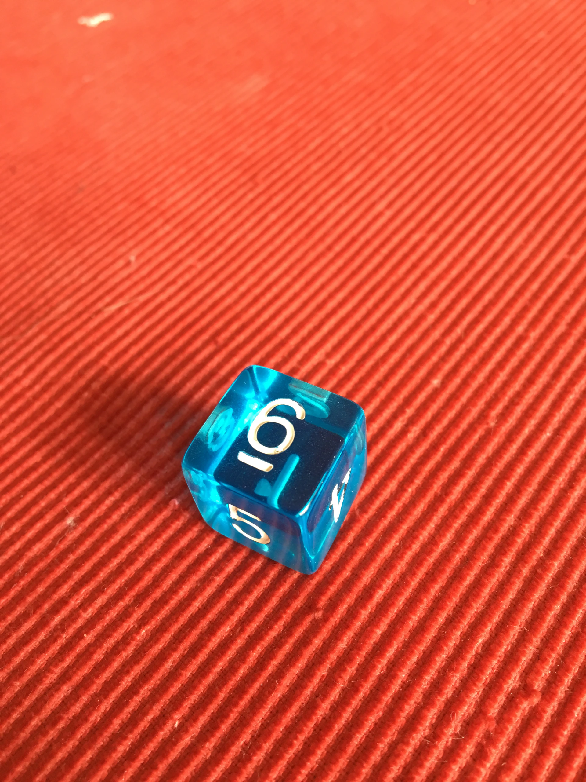 gray computer monitor