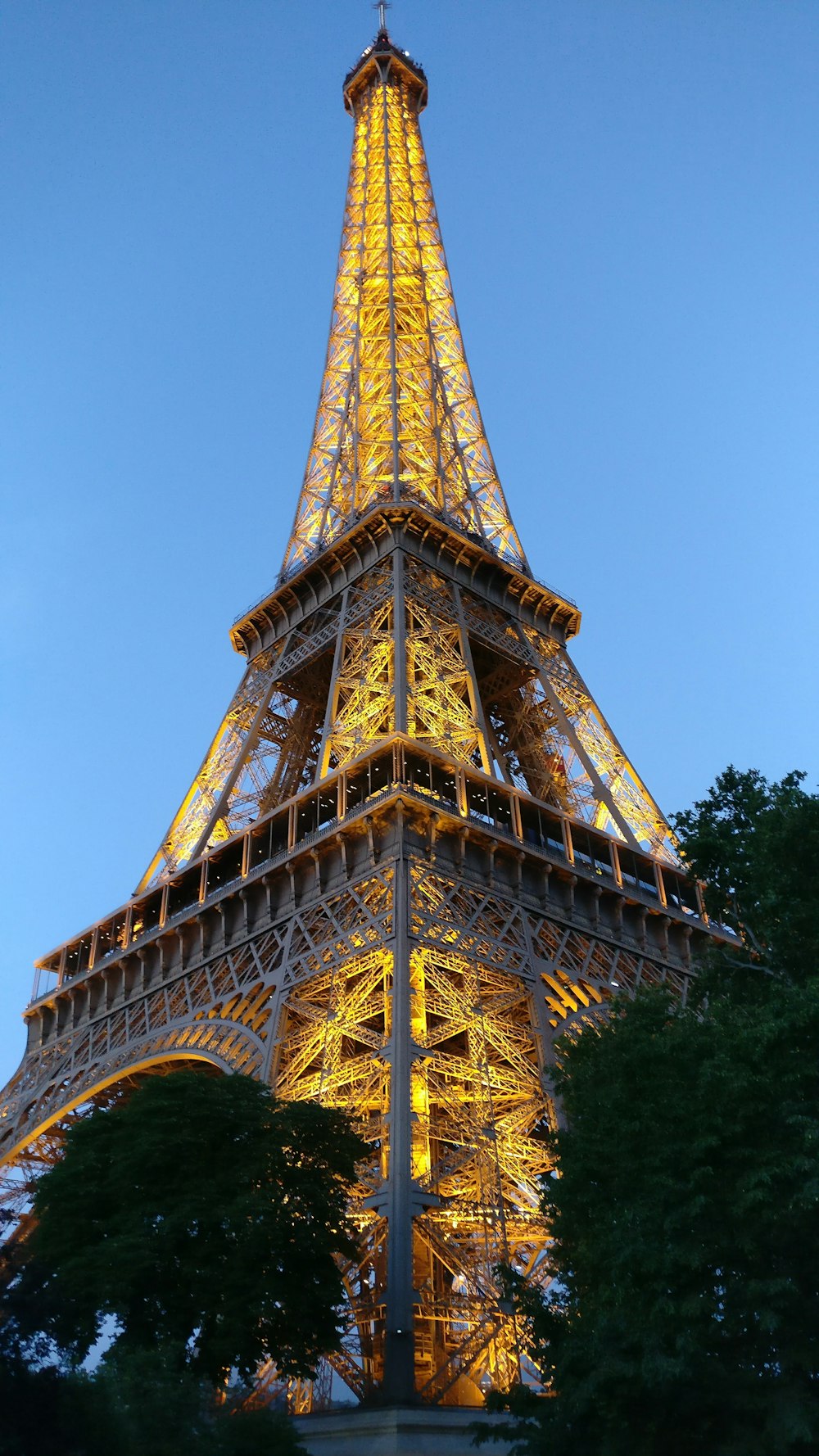low angle photo of Eiffel Tower, Paris photo – Free Architecture Image