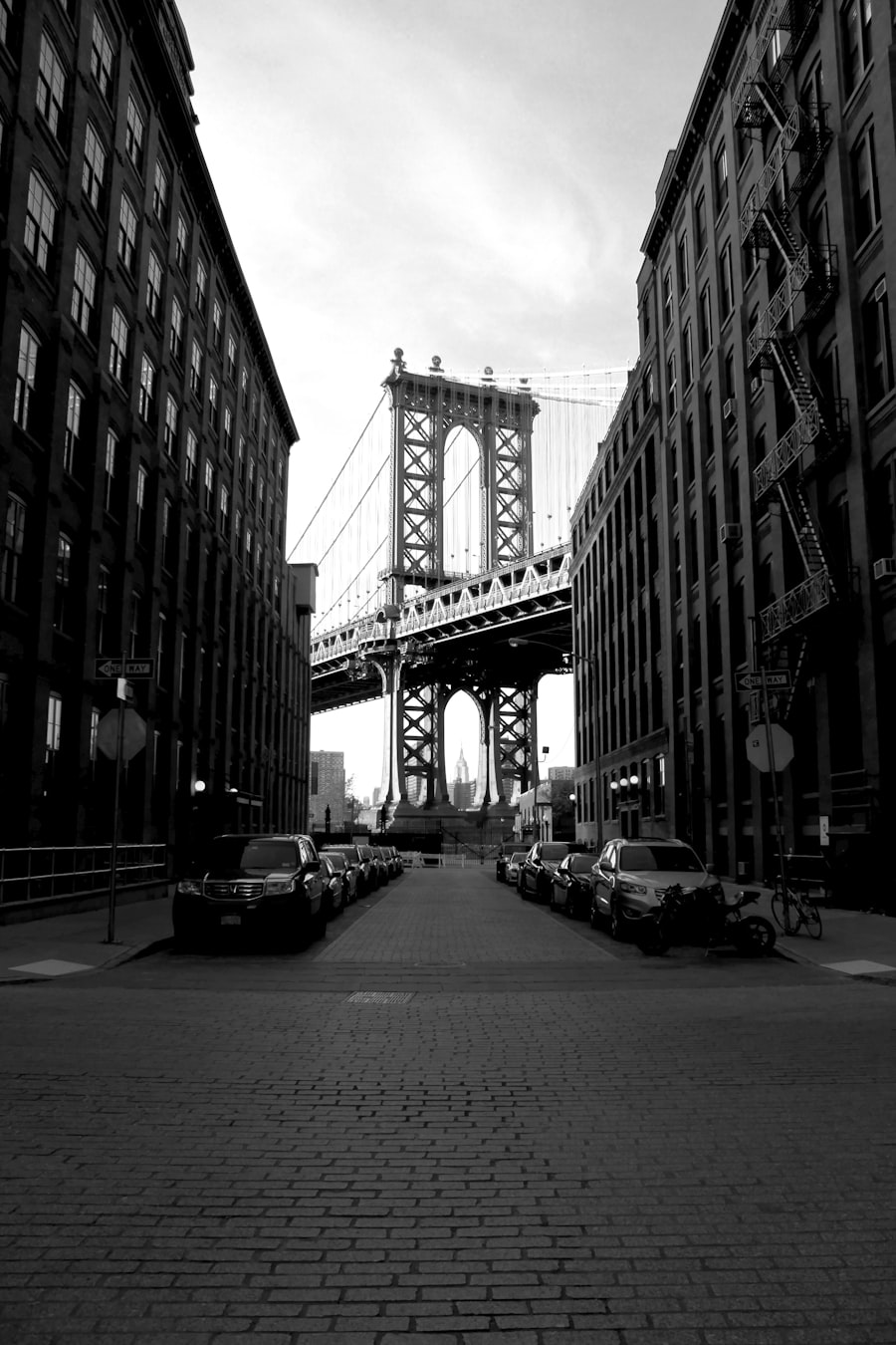Brooklyn Bridge at dawn