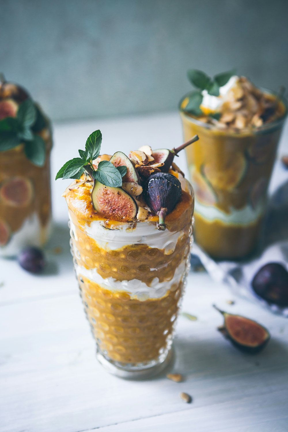 fruit shake in drinking glass