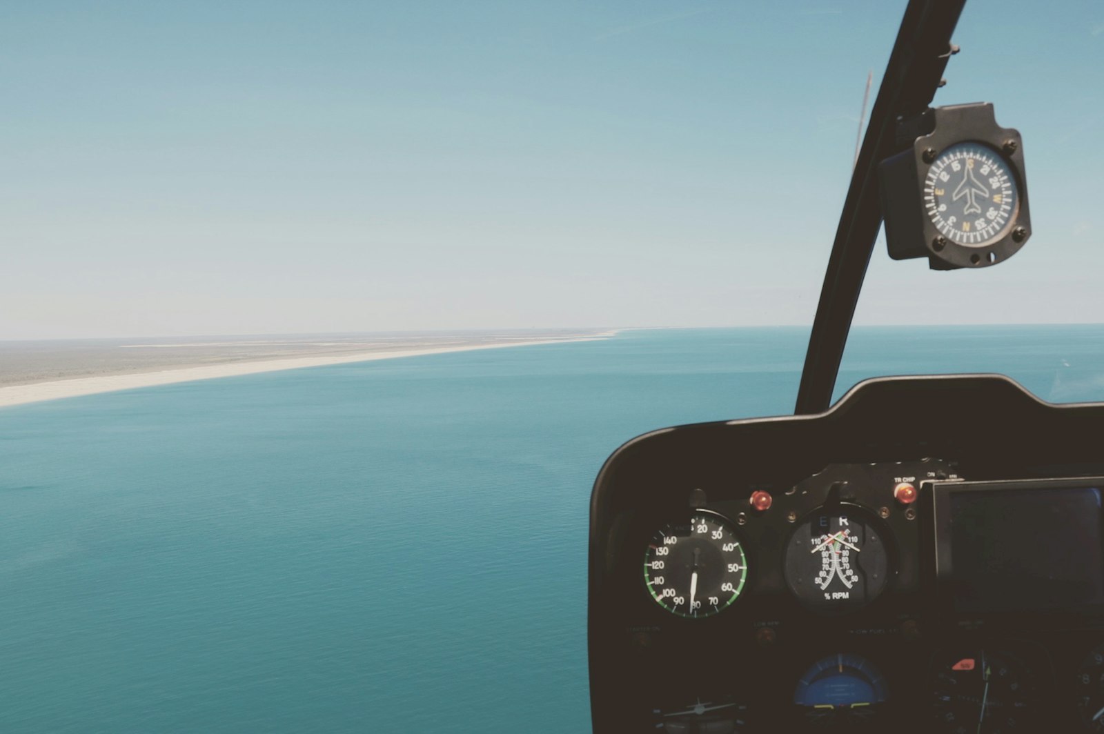 Beyond Answers, Below Autonomy: How Proactive AI Agents Offload Humans Without Overstepping