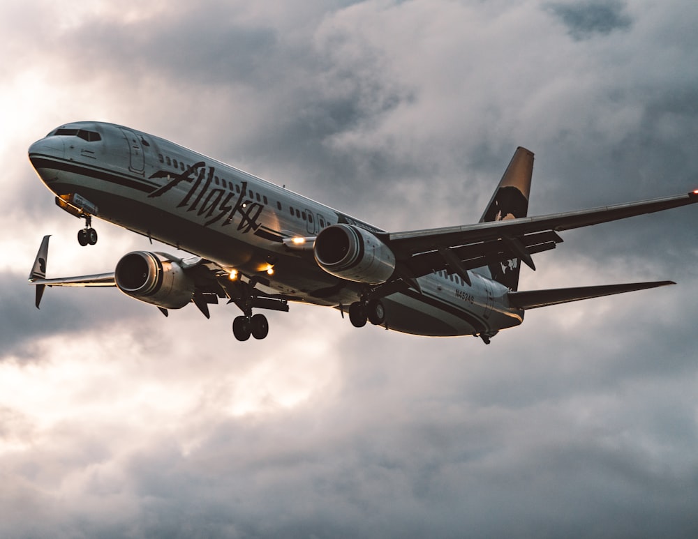 Alaska passenger plane about to land