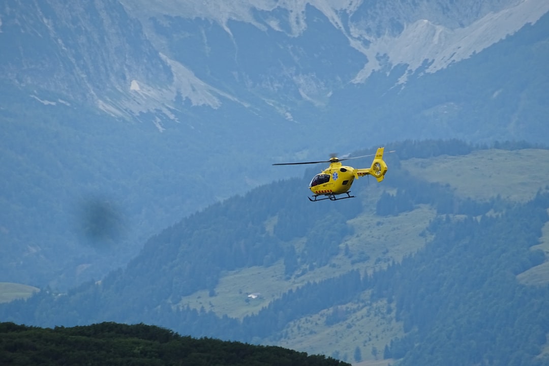 yellow helicopter,