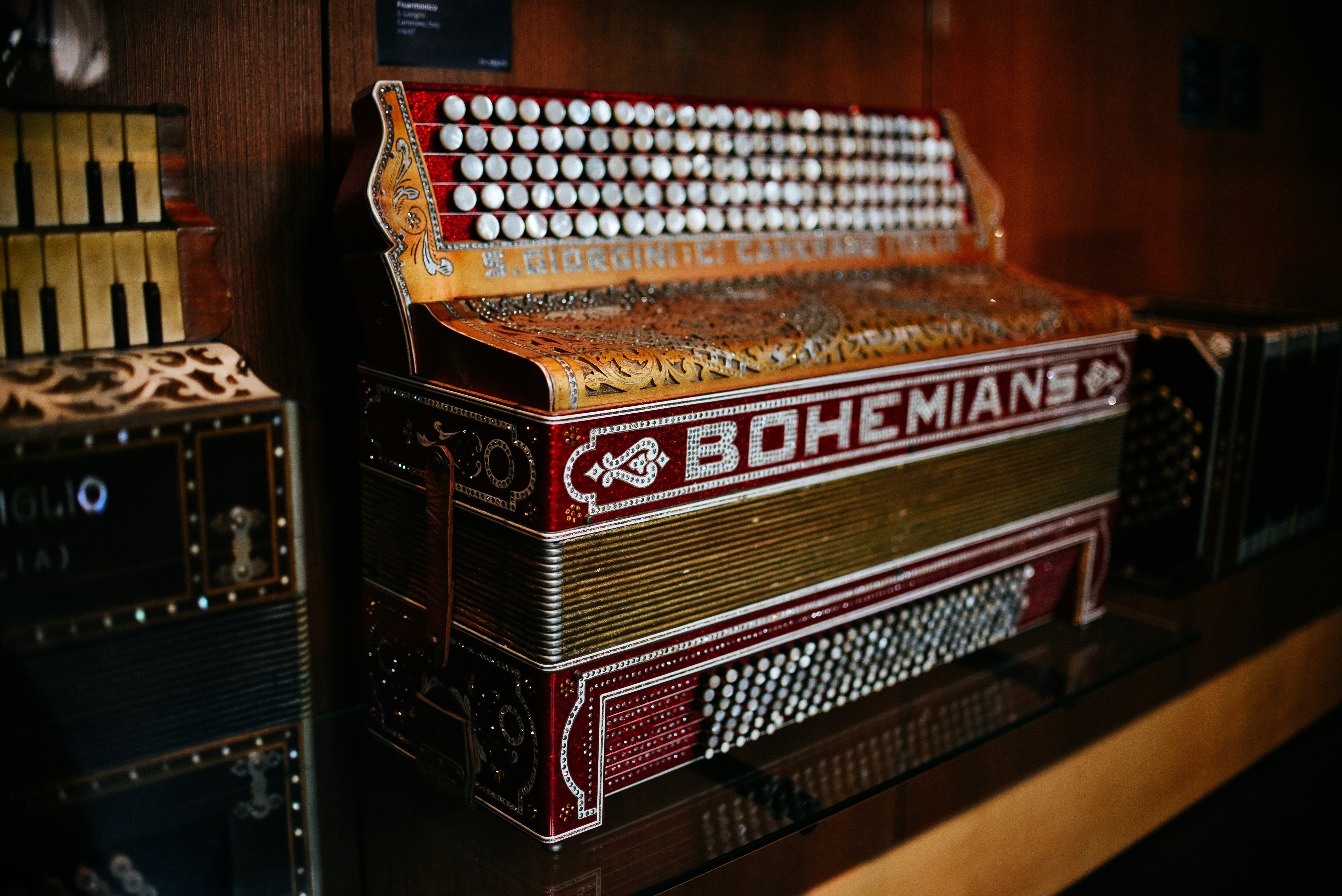 Photo de accordéon chromatique par Gaelle Marcel