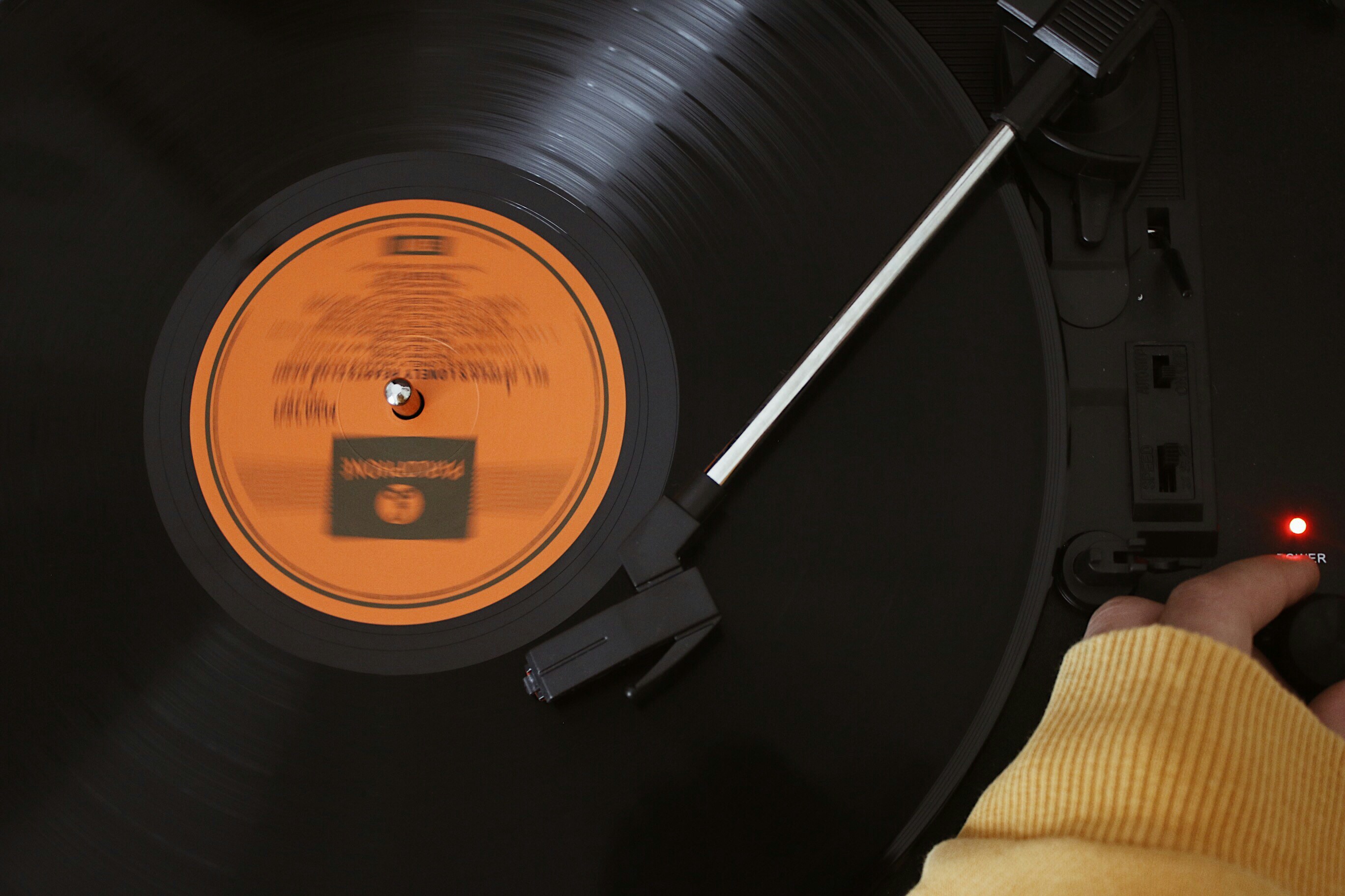 Olds recording. Tape machine. Old tape recorder. Туба музыкальный инструмент. Olds recording.