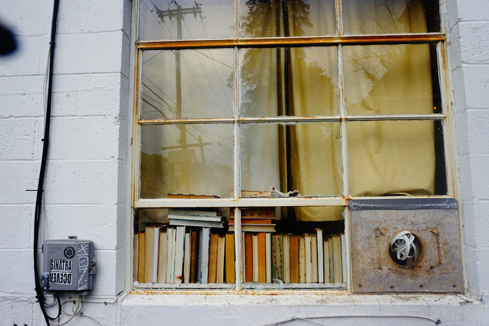 close-up photo of window