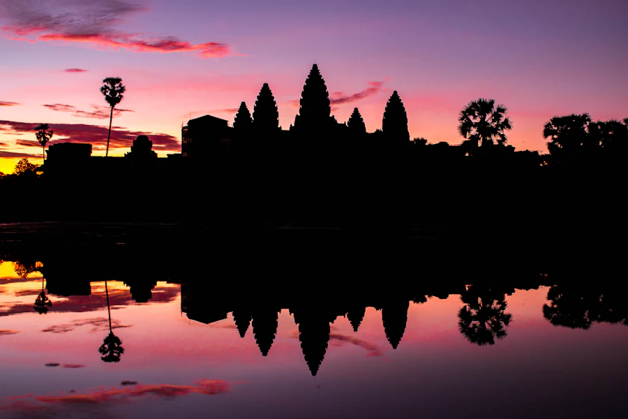 Banteay Srei and Tonle Sap