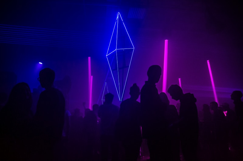Neon Glow Party.