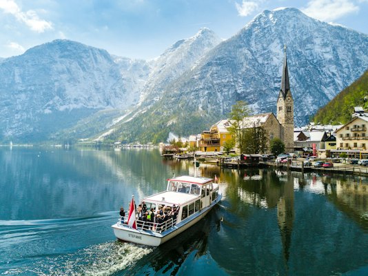 White boat — Hallstatt, Austria