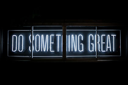 From Algorithm to Art: AI's Transformative Impact on Creative Professional Workflows