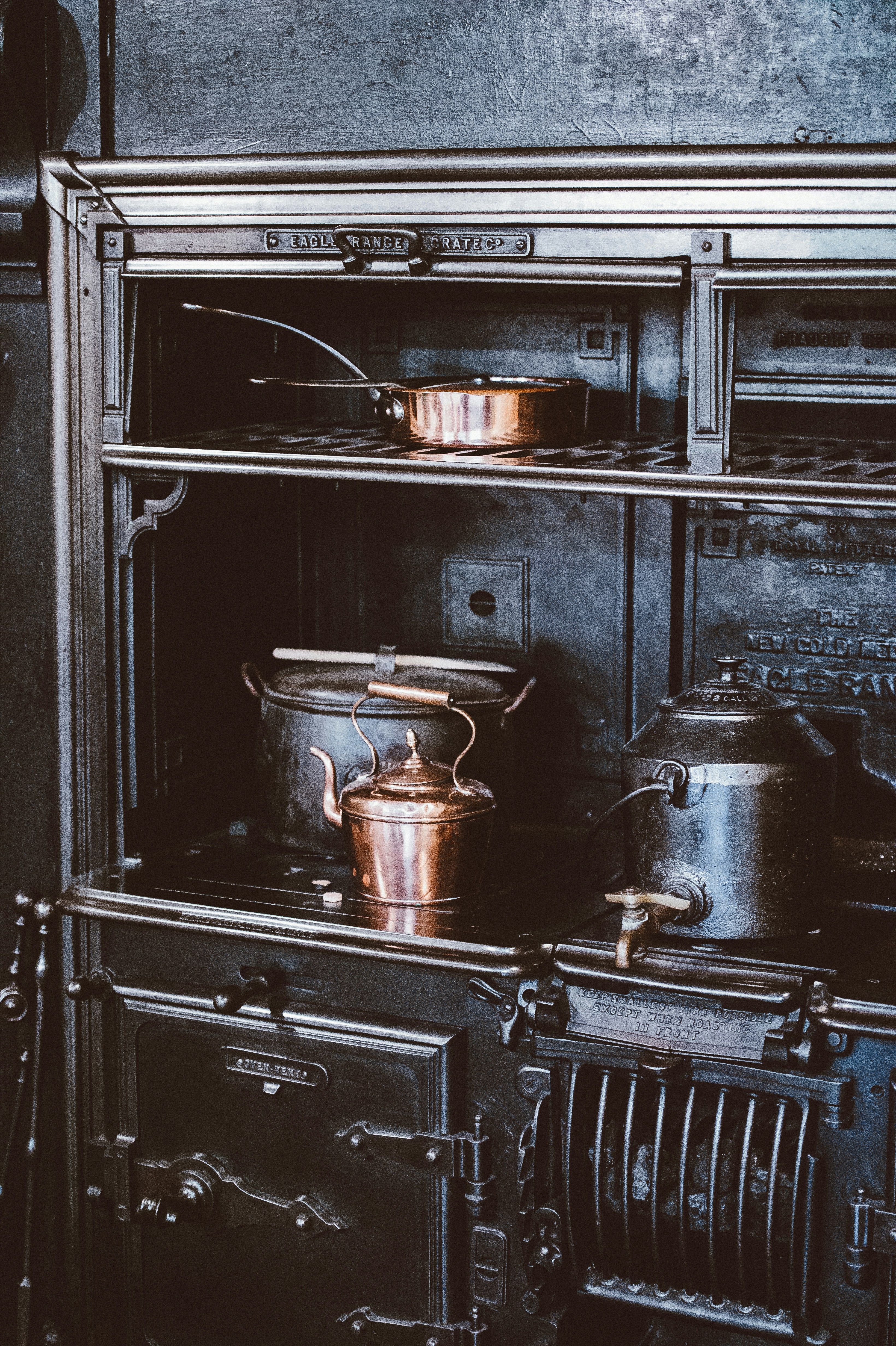 Budget-Friendly Instant 7-in-1 Cooker