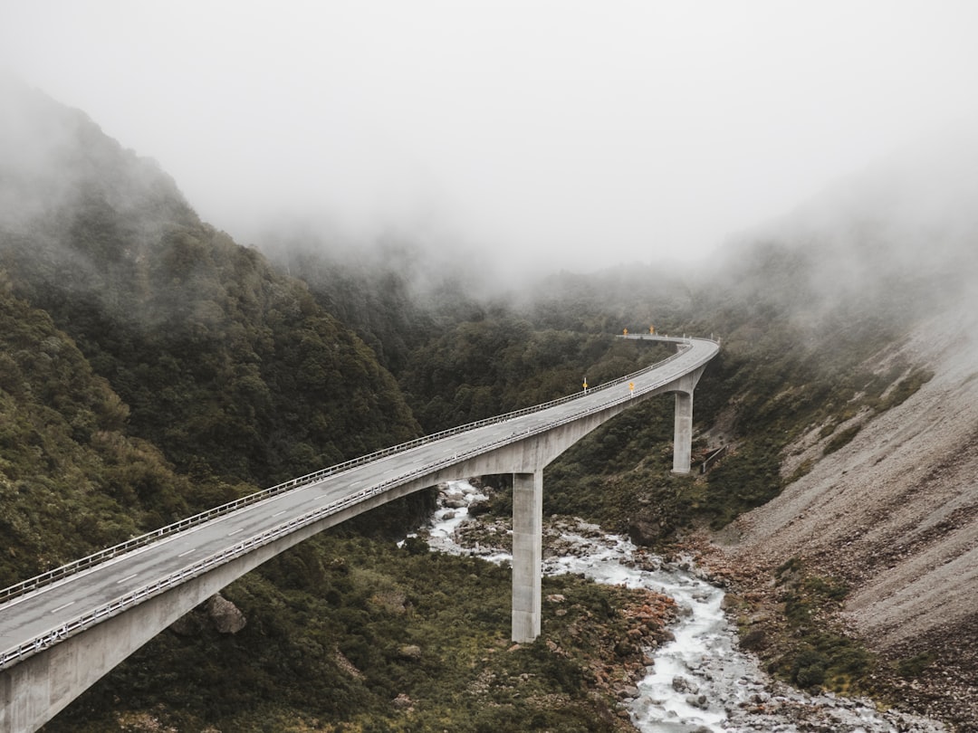 travelers stories about Bridge in Deaths Corner, New Zealand