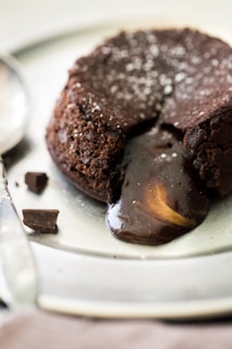 round baked cake on plate