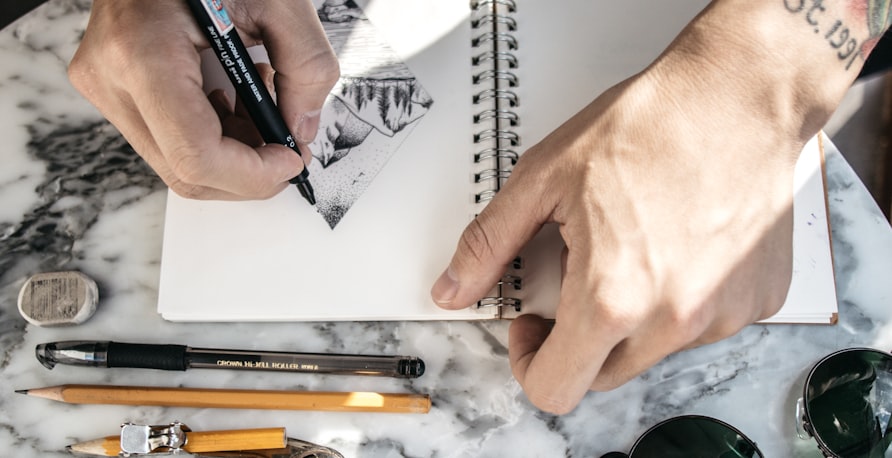 Best Drawing Idea Generator App & Other Alternatives - FakeClients Blog