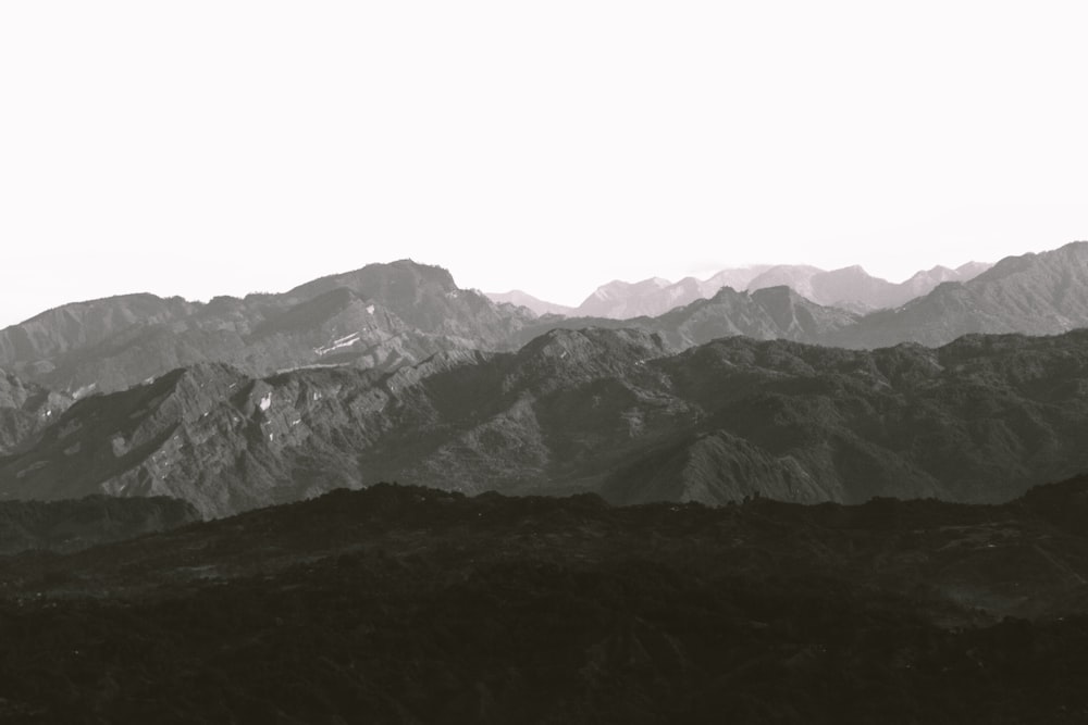 foto da paisagem das montanhas