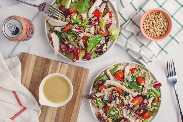 Des idées Recette Rapide Pour Salade? Essayez La Cesar, Gourmande Et Rassasiante.