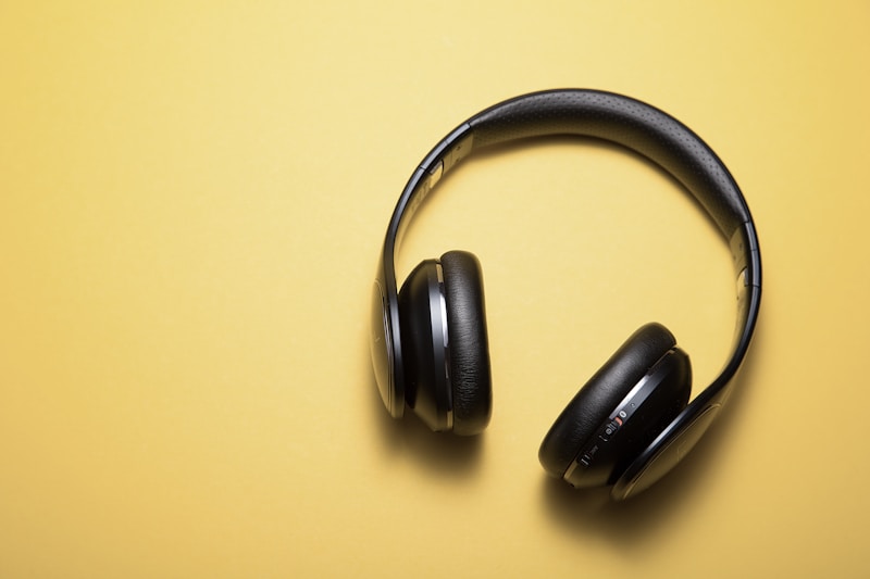 Wireless Noise-Cancelling Headphones