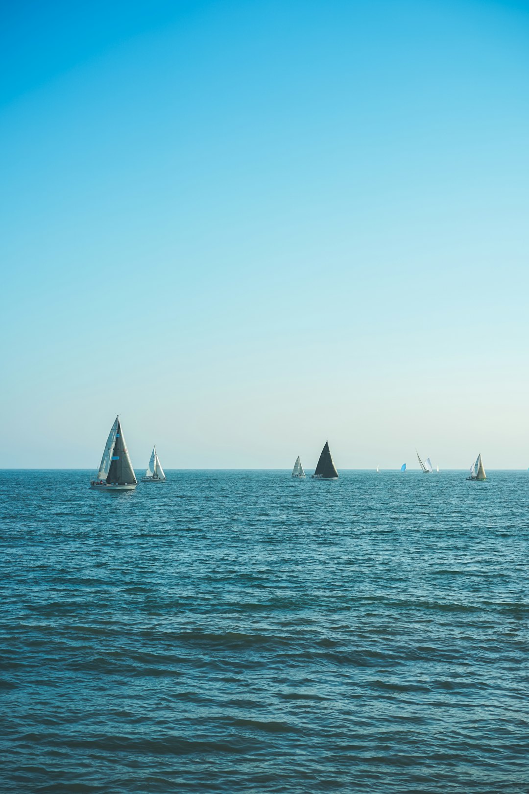 travelers stories about Sailing in Santa Barbara Harbor, United States