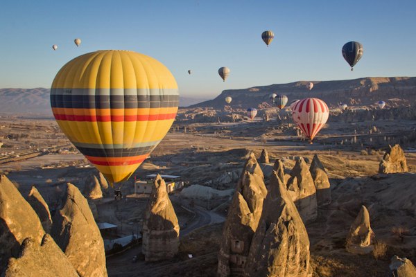 Thirteen air balloons — Cappadocia, Turkey