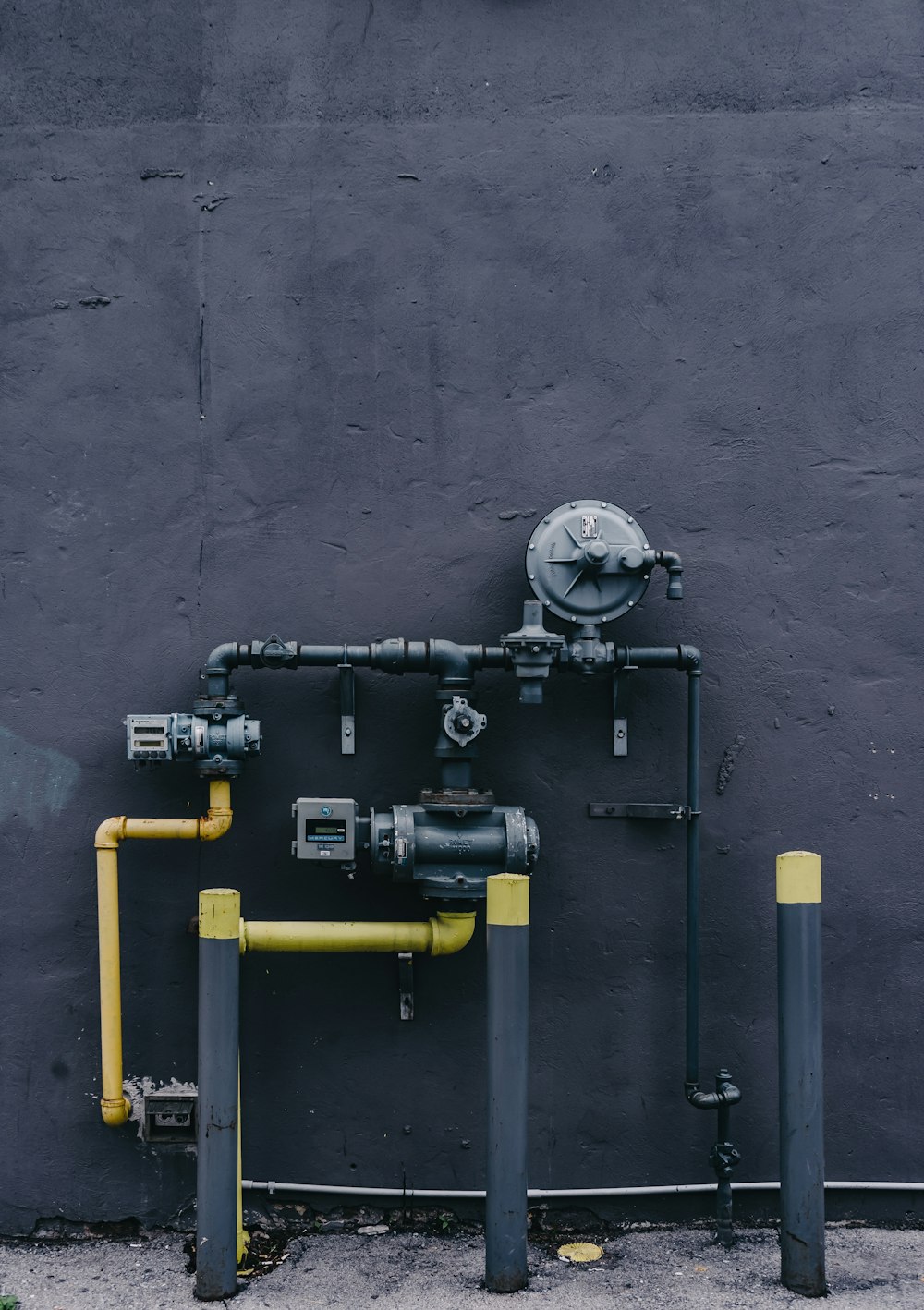 Système de pompe à eau noir et jaune