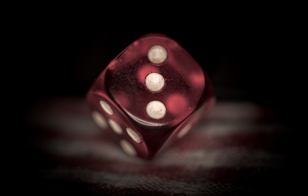 red dice closeup photography