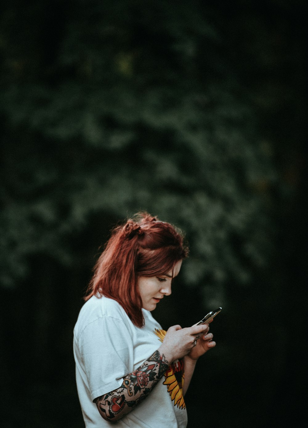 woman holding smartphone