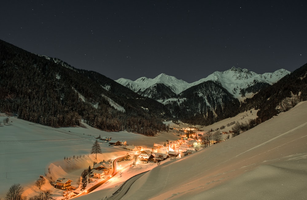 Schnee in den Bergen