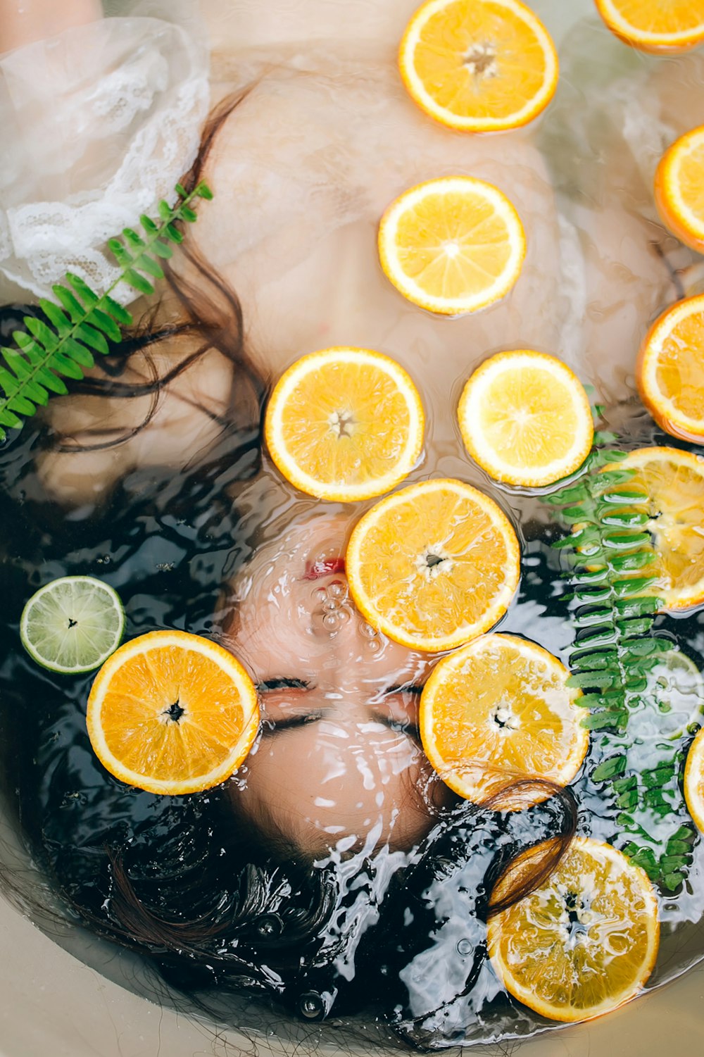 sliced lemon on bathtub