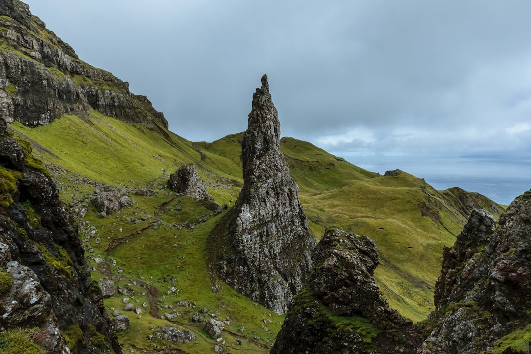 travelers stories about Hill in Old Man of Storr, United Kingdom