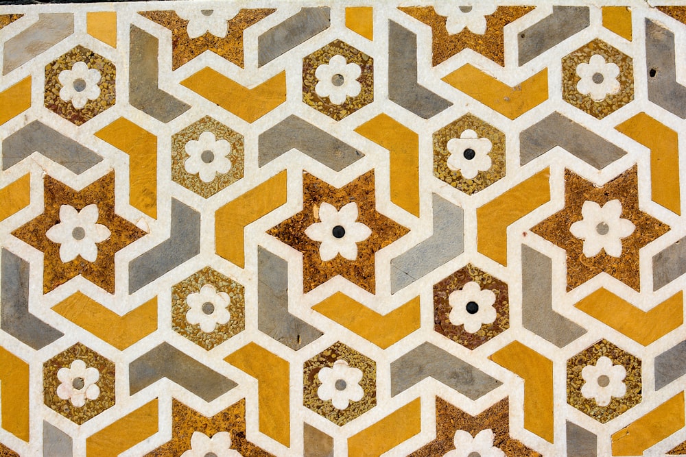 brown, white, and yellow floral pattern