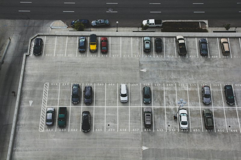Parking extérieur privé et surveillé