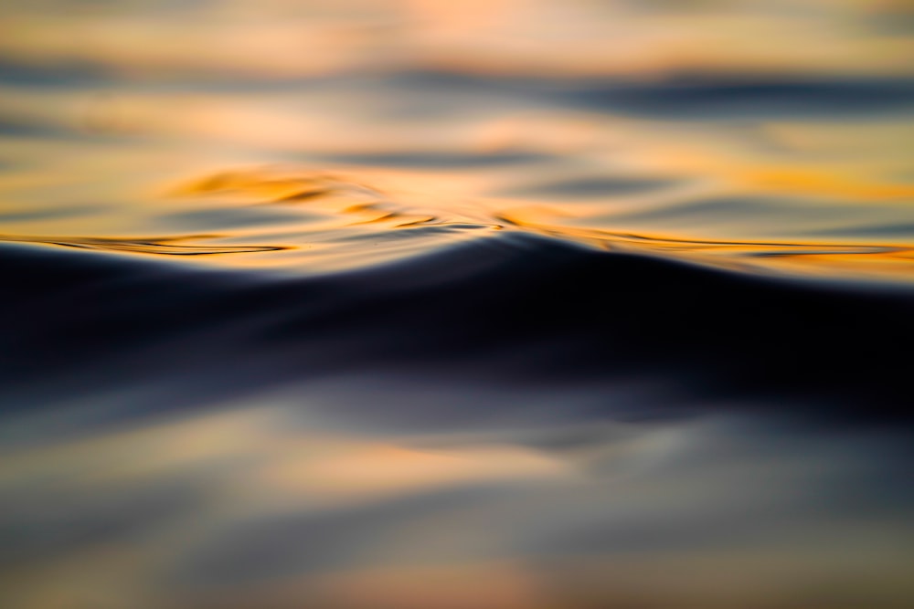 Fotografia ravvicinata di turbolenza dell'acqua