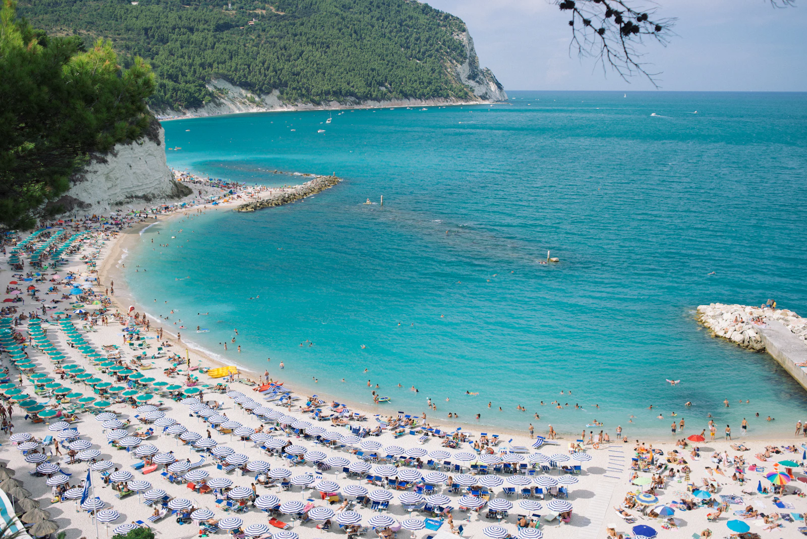 Cala Beach Resort