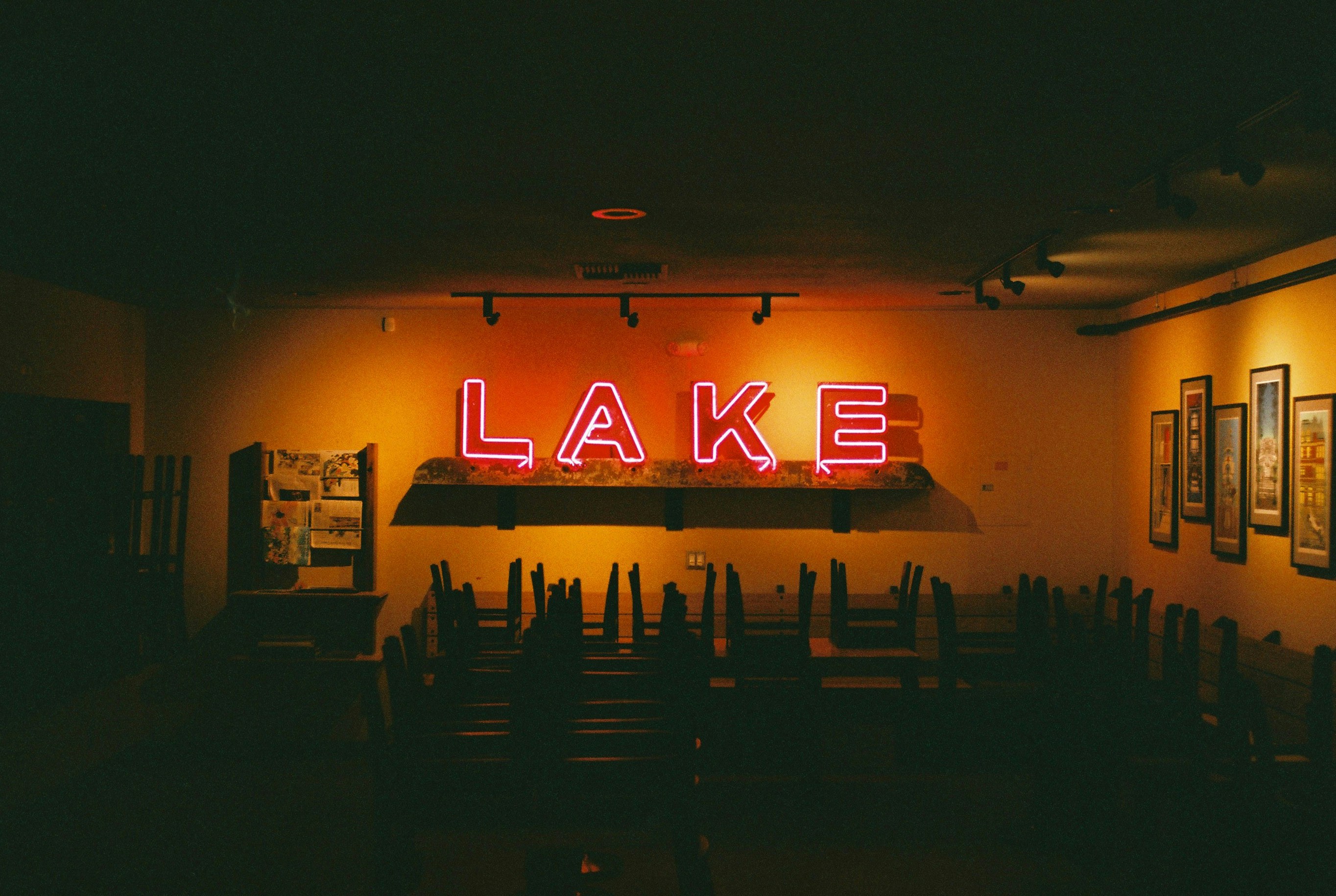 金逸影城今日影讯，徐东销品茂金逸影城今日影讯