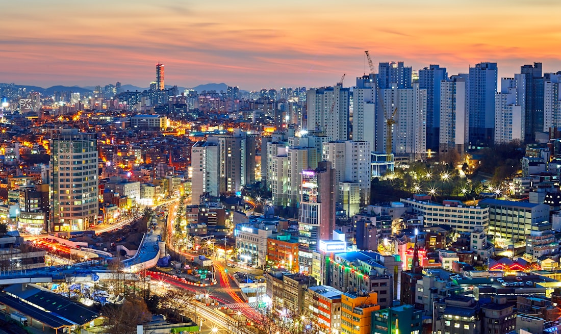 Distrito de negocios de Seúl al atardecer
