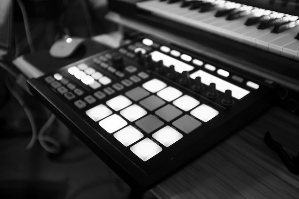 closeup photo of MIDI controller