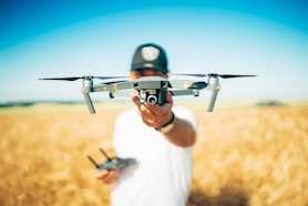 shallow focus photography of quadcopter