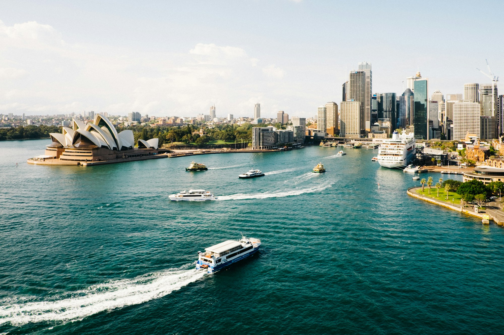 Exploring Australia: A Concise Travel Guide
