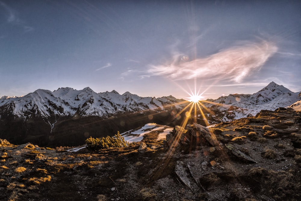 photo de paysage du lever du soleil