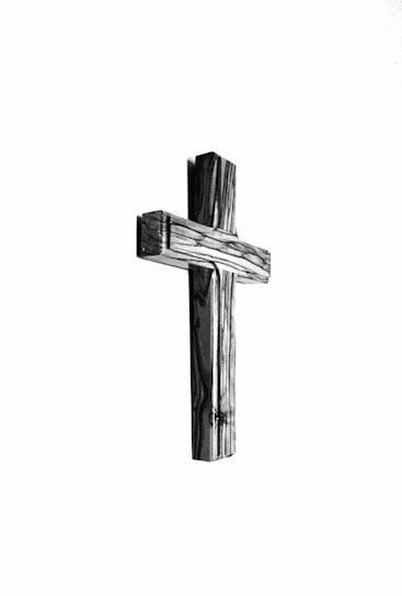 wooden cross illustration