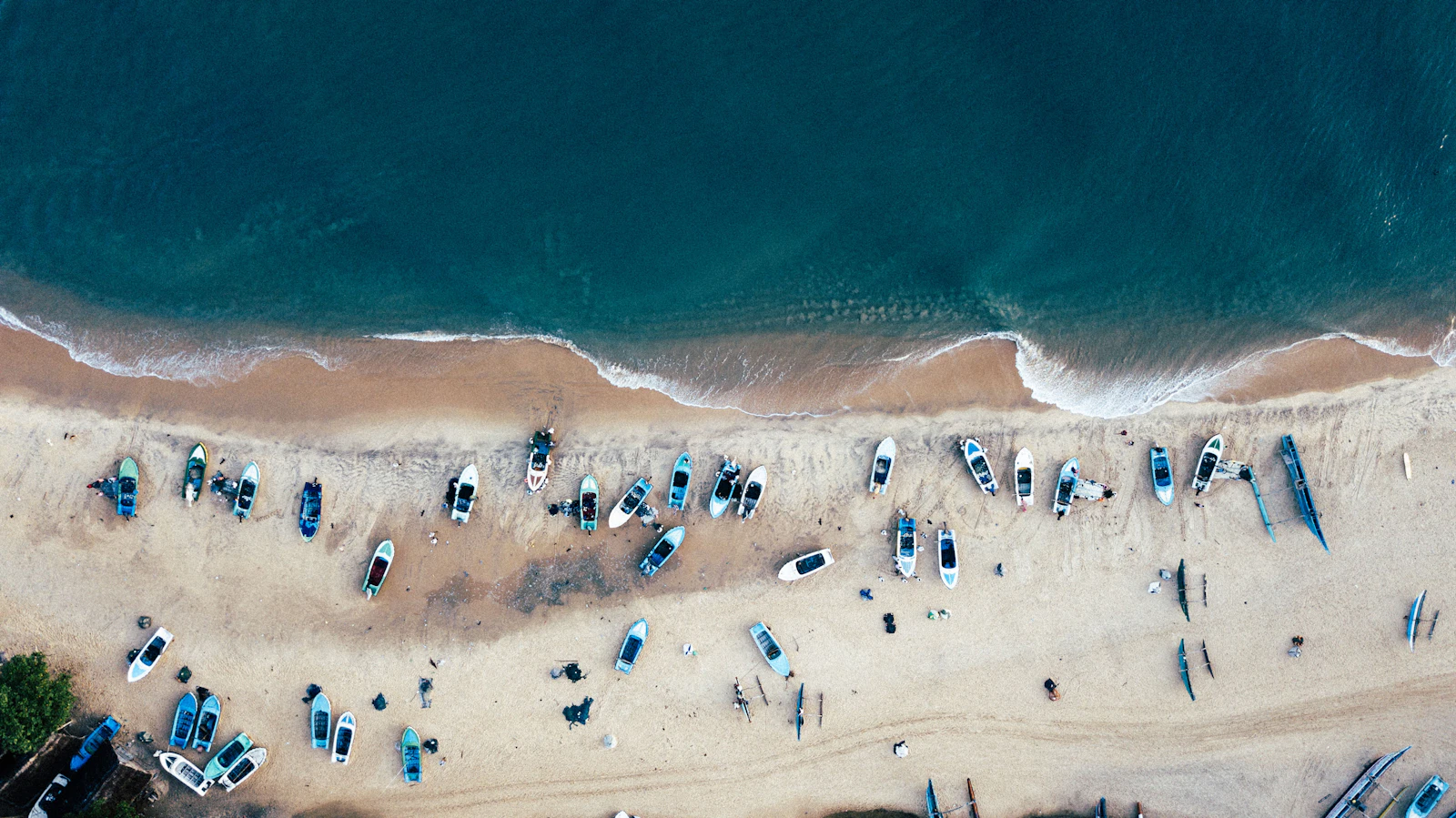 Arugam Bay: Surf Town of the East
