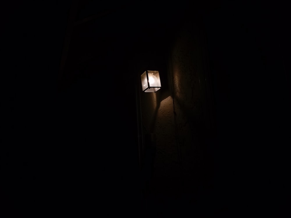 Light In Dark Pictures | Download Free Images on Unsplash