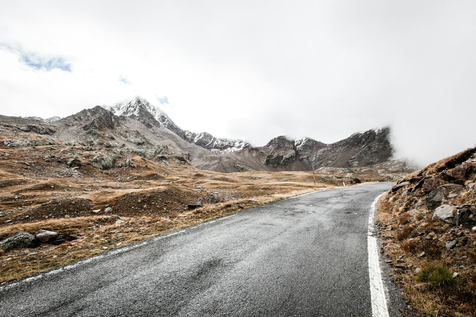 Canon EOS 5D Mark II + Canon EF 16-35mm F2.8L II USM sample photo. Photo of road across photography