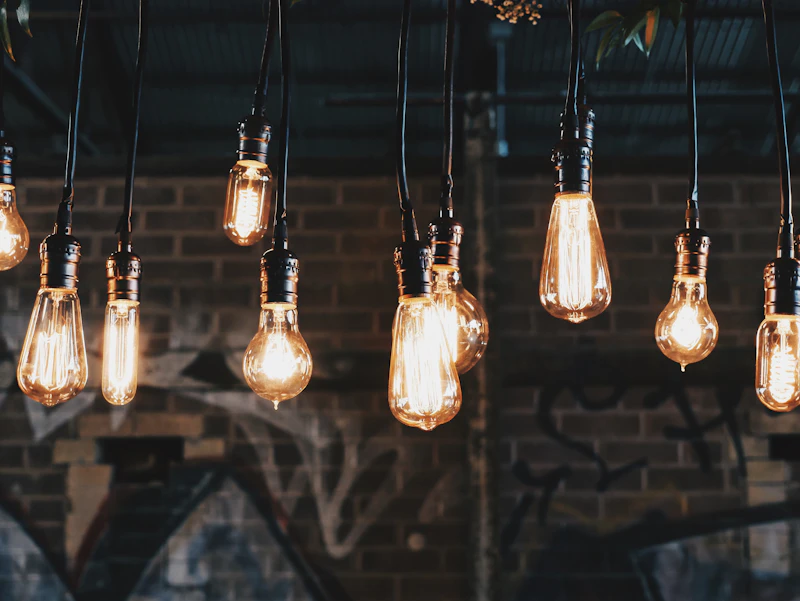 What to Look for in Smart Light Bulbs: A Complete Buyer's Guide